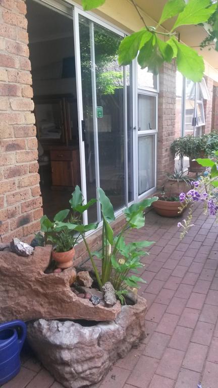 The Birches Backpacker Lodge Randburg Zewnętrze zdjęcie