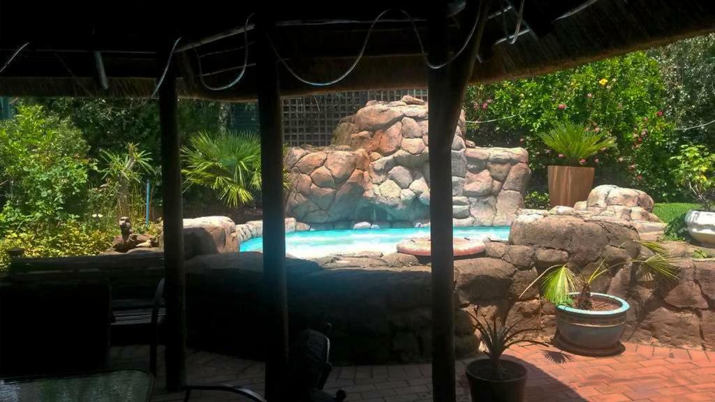 The Birches Backpacker Lodge Randburg Zewnętrze zdjęcie